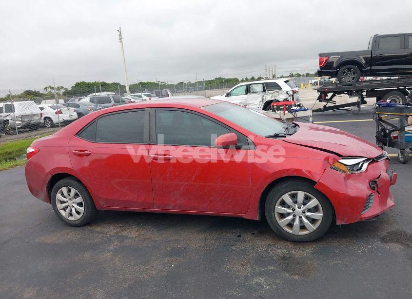 Photo 13 of 2015 Toyota Corolla LE (VIN 2T1BURHEXFC232346)
