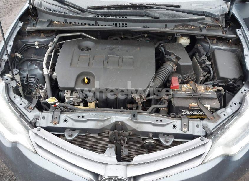 Photo 10 of 2015 Toyota Corolla LE (VIN 2T1BURHEXFC239734)