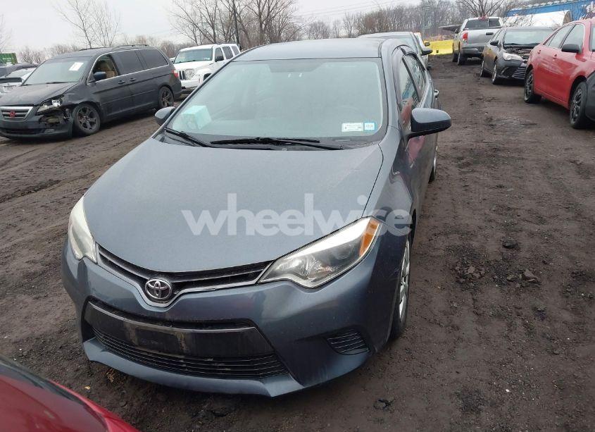 Photo 12 of 2015 Toyota Corolla LE (VIN 2T1BURHEXFC239734)