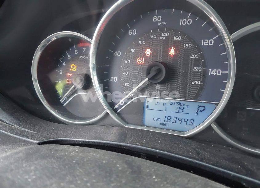 Photo 15 of 2015 Toyota Corolla LE (VIN 2T1BURHEXFC239734)