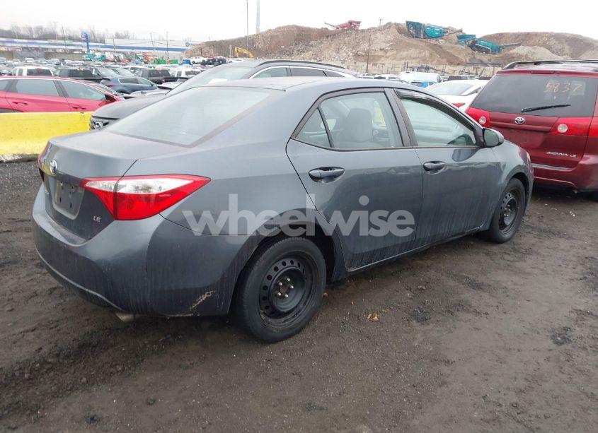 Photo 4 of 2015 Toyota Corolla LE (VIN 2T1BURHEXFC239734)