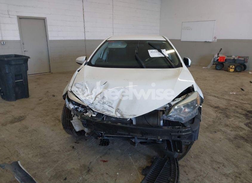 Photo 6 of 2015 Toyota Corolla LE (VIN 2T1BURHEXFC253763)