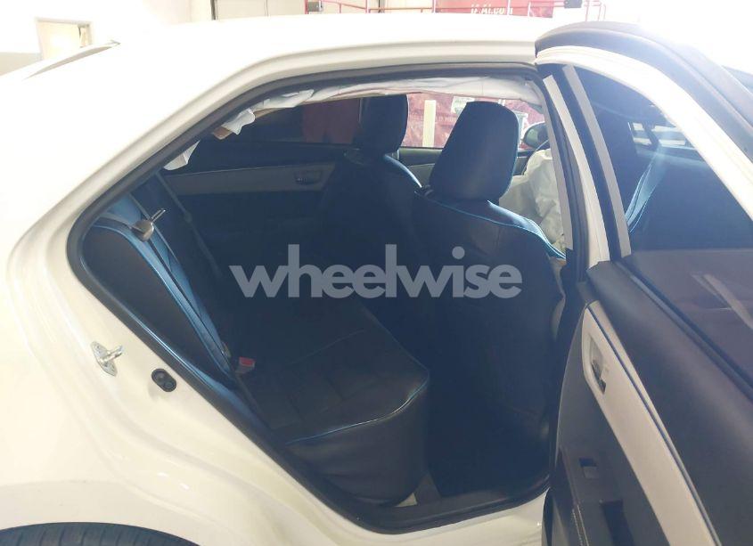 Photo 8 of 2015 Toyota Corolla LE (VIN 2T1BURHEXFC253763)