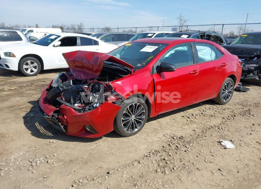 Photo 2 of 2015 Toyota Corolla (VIN 2T1BURHEXFC259093)