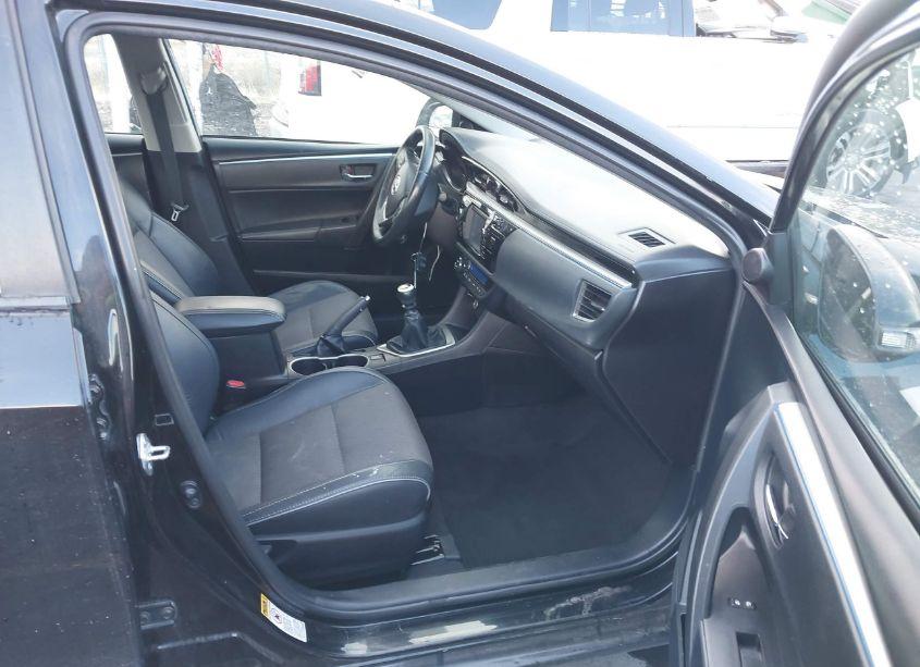 Photo 5 of 2015 Toyota Corolla S PLUS (VIN 2T1BURHEXFC261068)