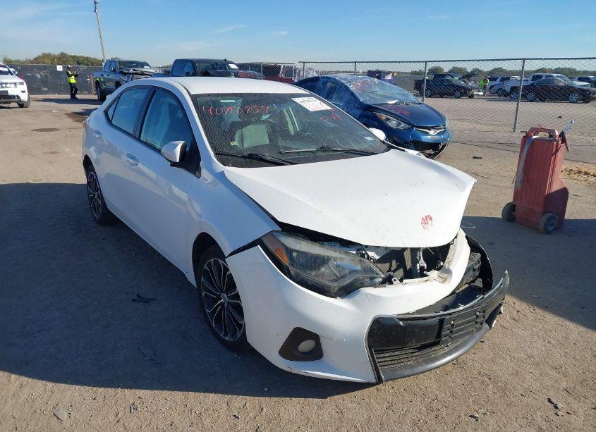2015 Toyota Corolla S PLUS (VIN 2T1BURHEXFC262530) main photo