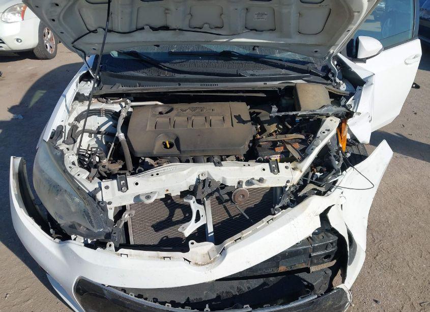 Photo 10 of 2015 Toyota Corolla S PLUS (VIN 2T1BURHEXFC262530)