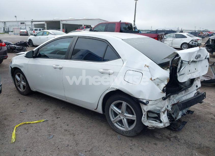 Photo 3 of 2015 Toyota Corolla LE (VIN 2T1BURHEXFC269445)