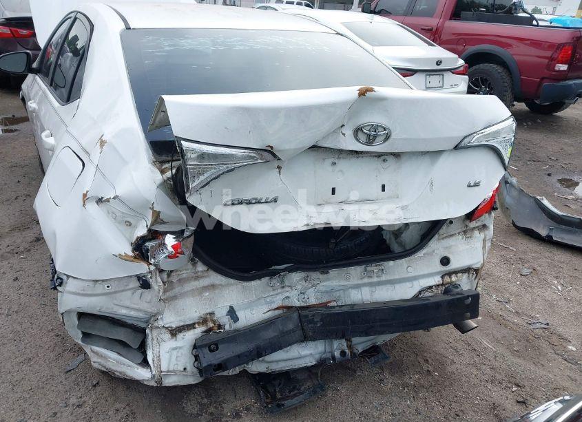 Photo 6 of 2015 Toyota Corolla LE (VIN 2T1BURHEXFC269445)