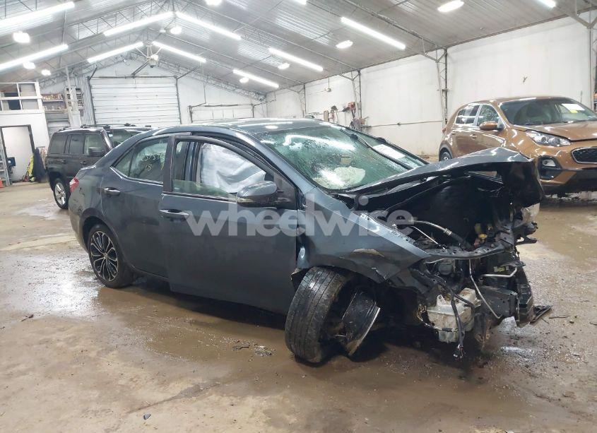 2015 Toyota Corolla S PLUS (VIN 2T1BURHEXFC269879) main photo