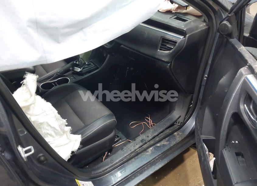 Photo 5 of 2015 Toyota Corolla S PLUS (VIN 2T1BURHEXFC269879)