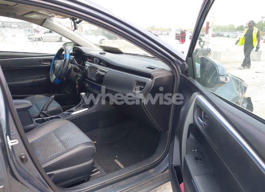 Photo 5 of 2015 Toyota Corolla S PLUS (VIN 2T1BURHEXFC270269)