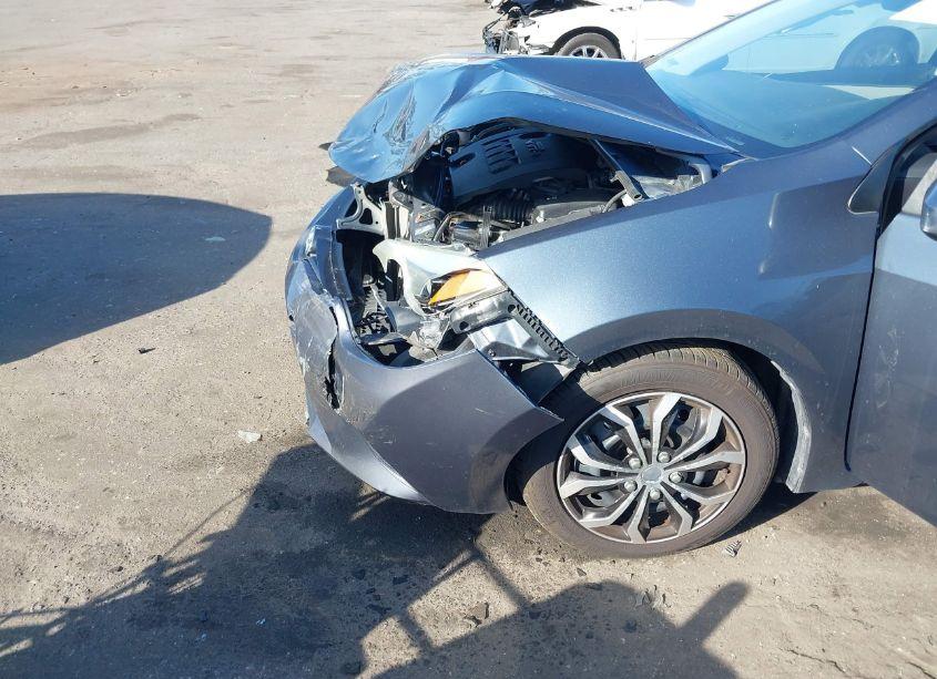 Photo 6 of 2015 Toyota Corolla LE (VIN 2T1BURHEXFC296290)