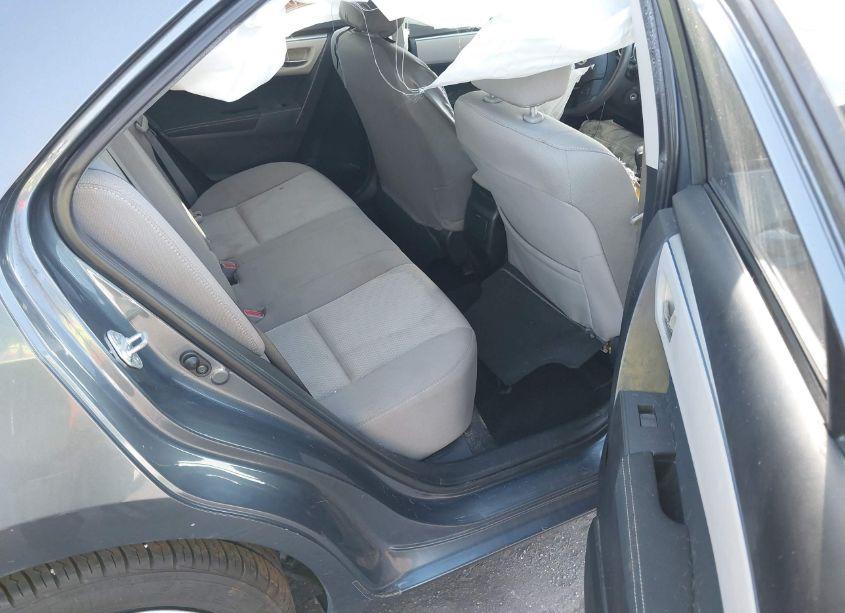 Photo 8 of 2015 Toyota Corolla LE (VIN 2T1BURHEXFC296290)