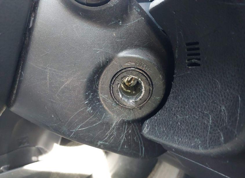 Photo 12 of 2015 Toyota Corolla L (VIN 2T1BURHEXFC296760)