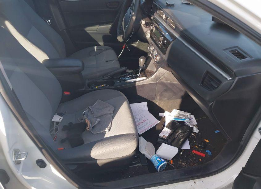 Photo 5 of 2015 Toyota Corolla L (VIN 2T1BURHEXFC296760)