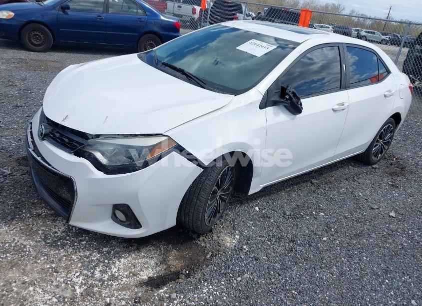 Photo 2 of 2015 Toyota Corolla S PLUS (VIN 2T1BURHEXFC299206)