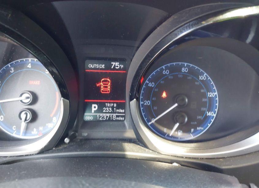 Photo 7 of 2015 Toyota Corolla S PLUS (VIN 2T1BURHEXFC317039)