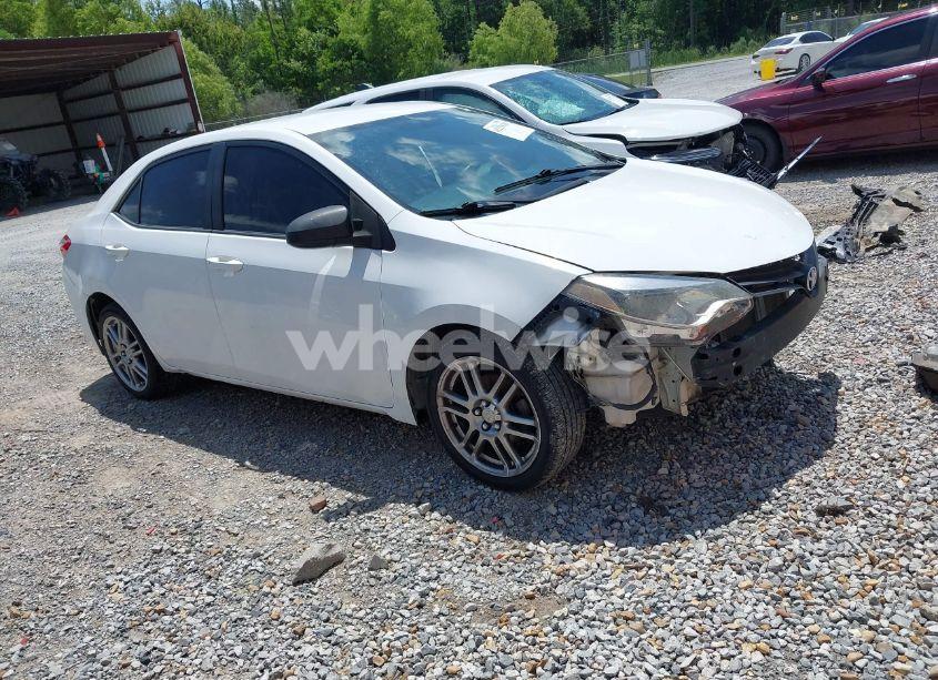 2015 Toyota Corolla L (VIN 2T1BURHEXFC326128) main photo