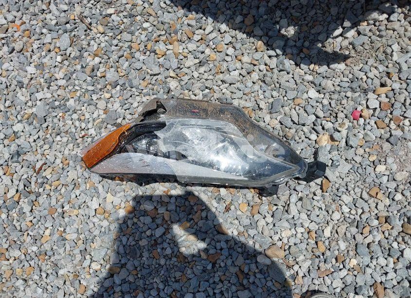 Photo 12 of 2015 Toyota Corolla L (VIN 2T1BURHEXFC326128)