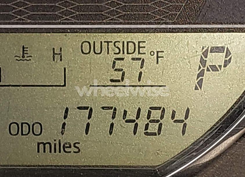 Photo 15 of 2015 Toyota Corolla LE (VIN 2T1BURHEXFC328171)