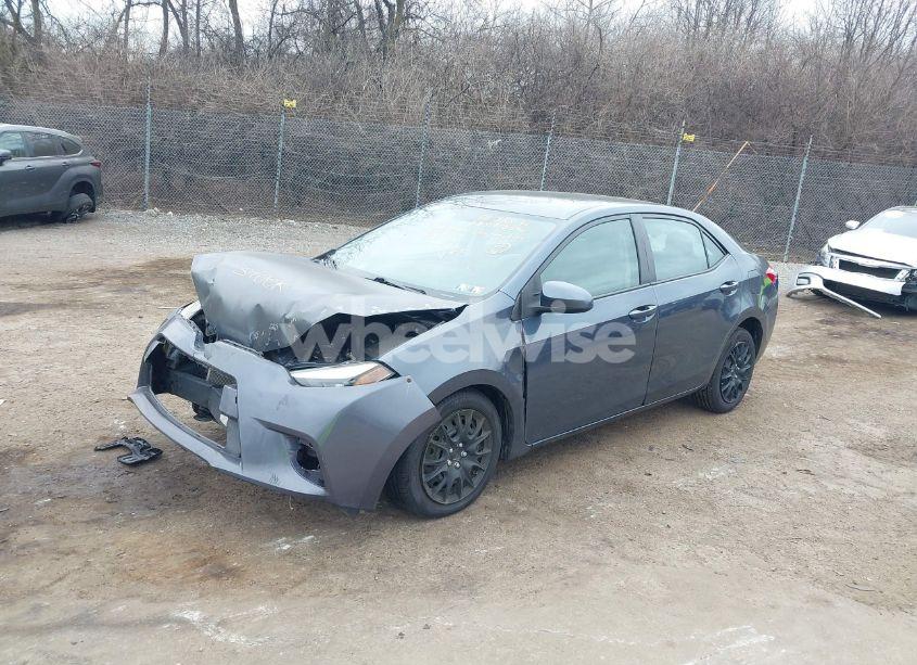 Photo 2 of 2015 Toyota Corolla LE (VIN 2T1BURHEXFC328171)