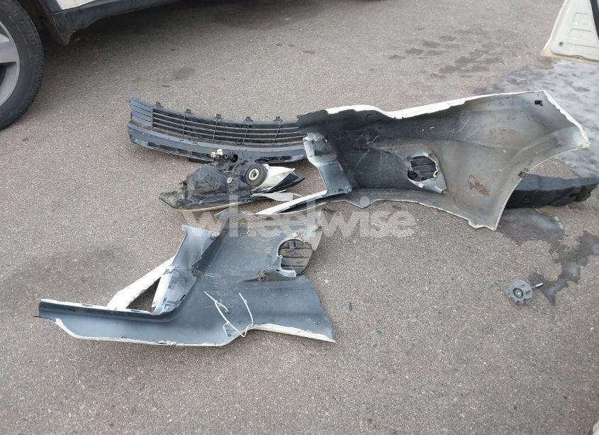 Photo 11 of 2015 Toyota Corolla LE (VIN 2T1BURHEXFC332690)