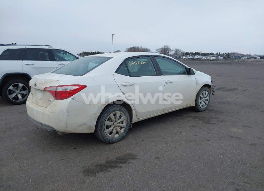 Photo 4 of 2015 Toyota Corolla LE (VIN 2T1BURHEXFC332690)