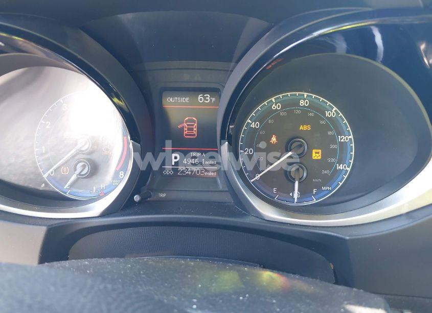 Photo 7 of 2015 Toyota Corolla S PLUS (VIN 2T1BURHEXFC348680)