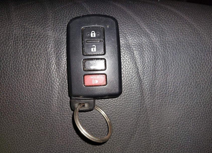 Photo 11 of 2015 Toyota Corolla LE PREMIUM (VIN 2T1BURHEXFC360327)