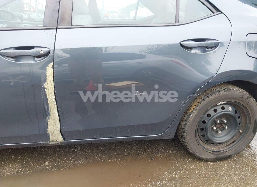 Photo 18 of 2015 Toyota Corolla LE (VIN 2T1BURHEXFC365169)