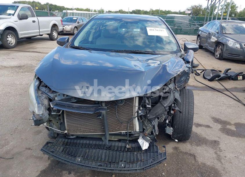 Photo 13 of 2015 Toyota Corolla LE (VIN 2T1BURHEXFC366242)