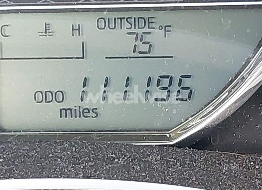 Photo 16 of 2015 Toyota Corolla LE (VIN 2T1BURHEXFC366242)