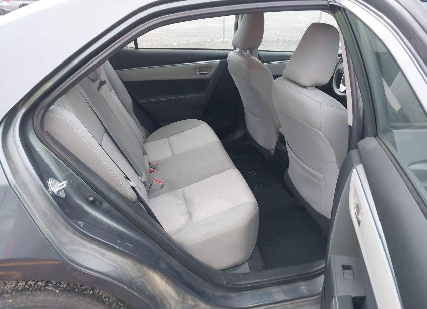 Photo 8 of 2015 Toyota Corolla LE (VIN 2T1BURHEXFC394168)