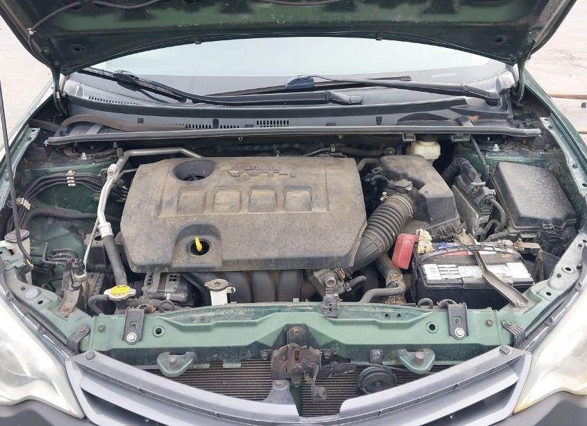 Photo 10 of 2015 Toyota Corolla LE (VIN 2T1BURHEXFC402530)