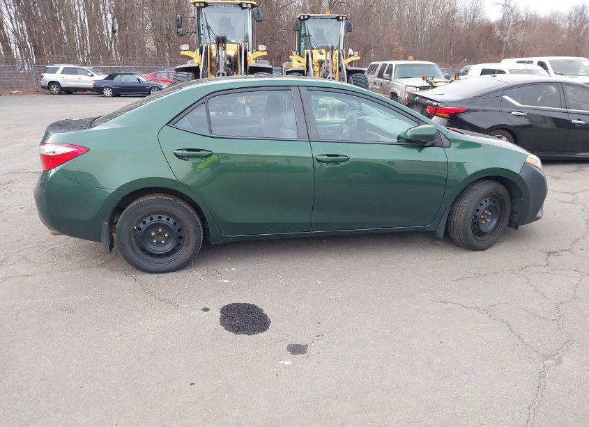 Photo 13 of 2015 Toyota Corolla LE (VIN 2T1BURHEXFC402530)