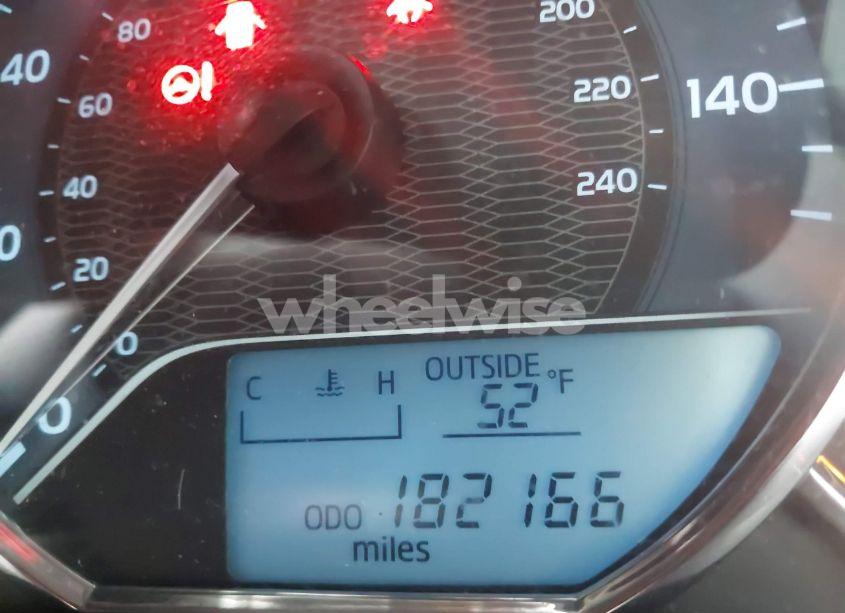 Photo 16 of 2015 Toyota Corolla LE (VIN 2T1BURHEXFC407291)