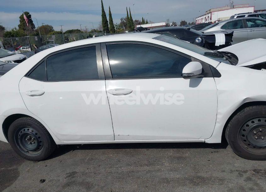 Photo 13 of 2015 Toyota Corolla S (VIN 2T1BURHEXFC417819)