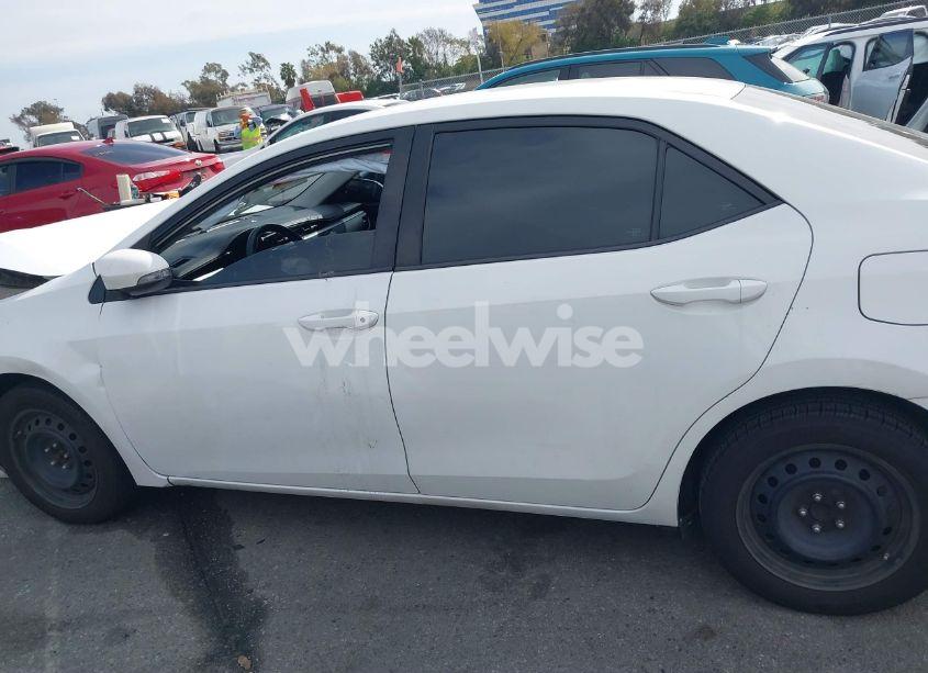 Photo 14 of 2015 Toyota Corolla S (VIN 2T1BURHEXFC417819)