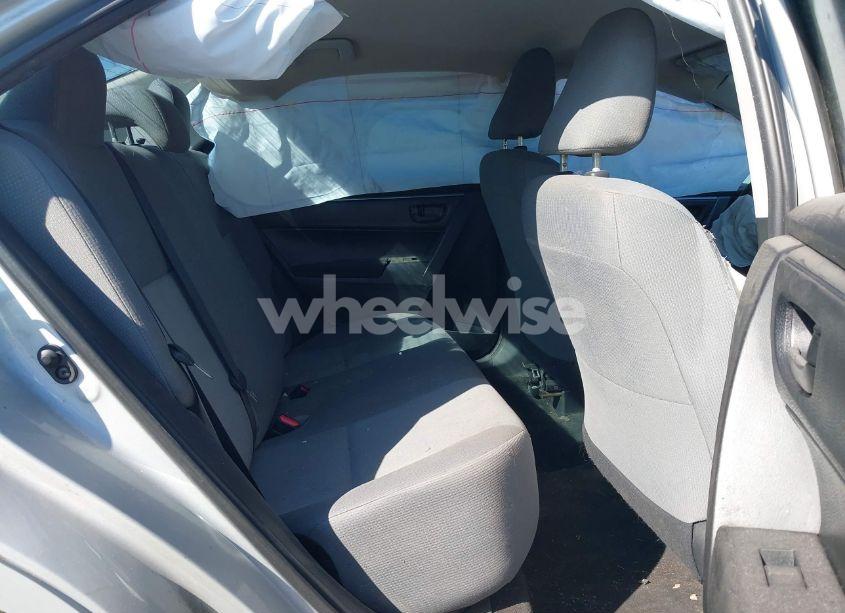 Photo 8 of 2015 Toyota Corolla L (VIN 2T1BURHEXFC442316)