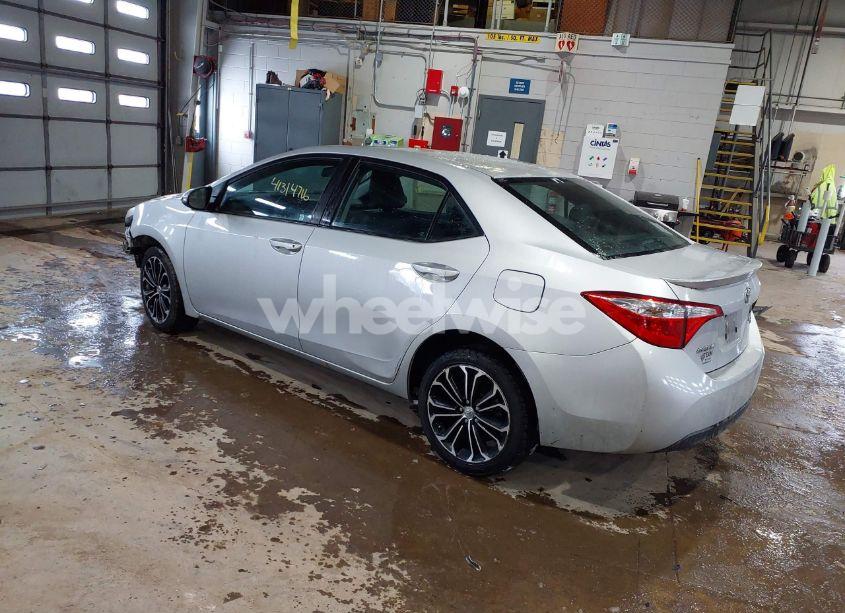Photo 3 of 2015 Toyota Corolla S PLUS (VIN 2T1BURHEXFC451985)