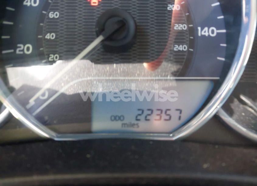 Photo 16 of 2015 Toyota Corolla L (VIN 2T1BURHEXFC467345)