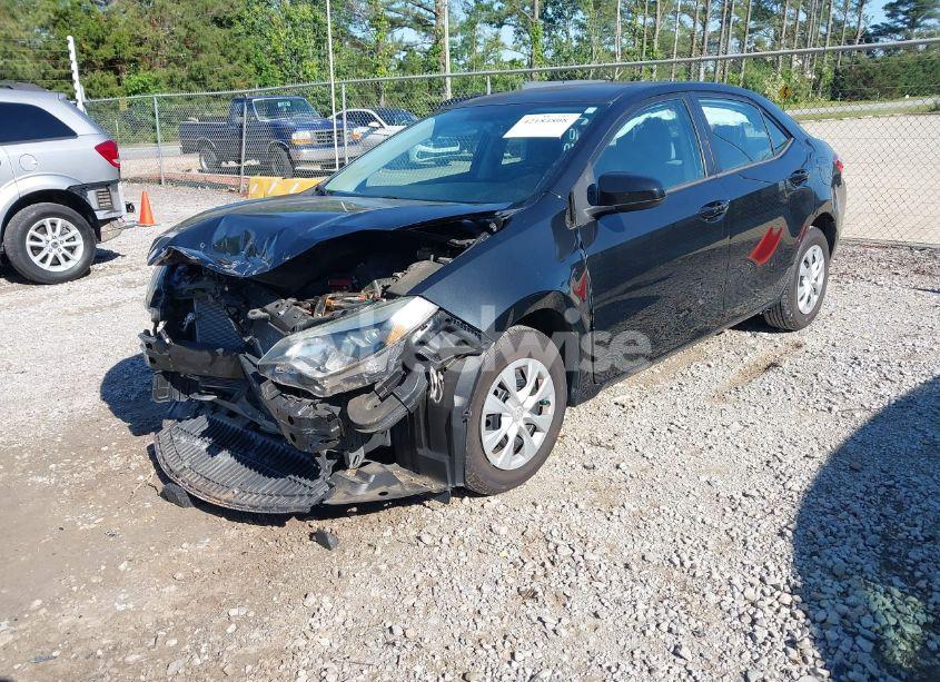 Photo 2 of 2015 Toyota Corolla L (VIN 2T1BURHEXFC467345)