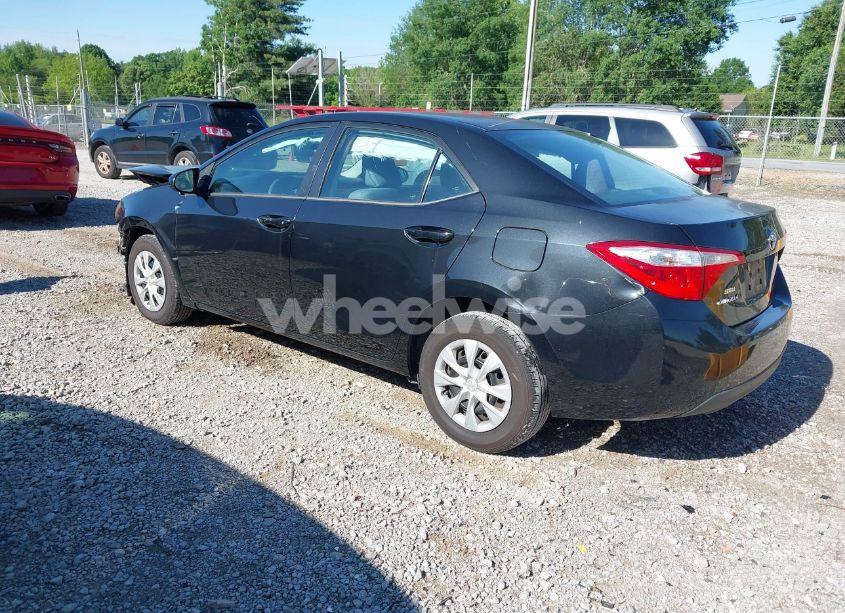 Photo 3 of 2015 Toyota Corolla L (VIN 2T1BURHEXFC467345)