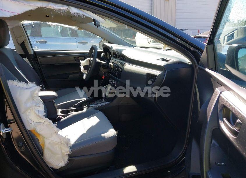 Photo 5 of 2015 Toyota Corolla L (VIN 2T1BURHEXFC467345)