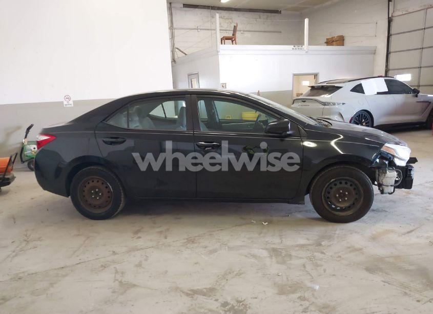 Photo 14 of 2016 Toyota Corolla LE (VIN 2T1BURHEXGC490187)