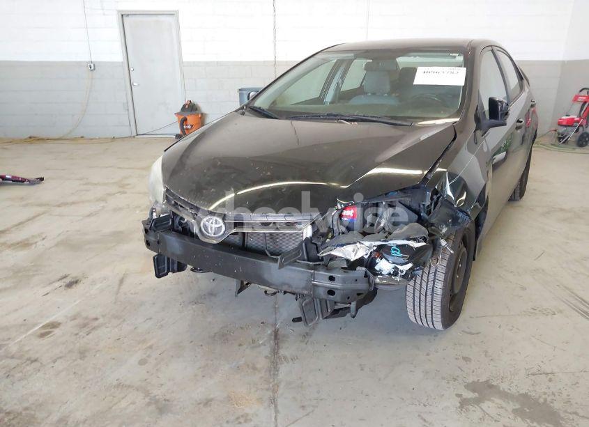 Photo 6 of 2016 Toyota Corolla LE (VIN 2T1BURHEXGC490187)