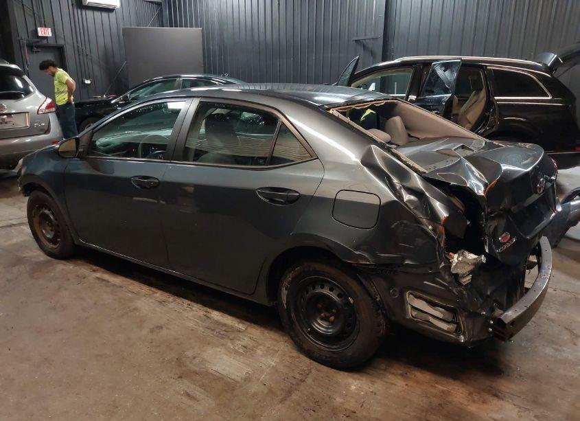 Photo 3 of 2016 Toyota Corolla L (VIN 2T1BURHEXGC499746)