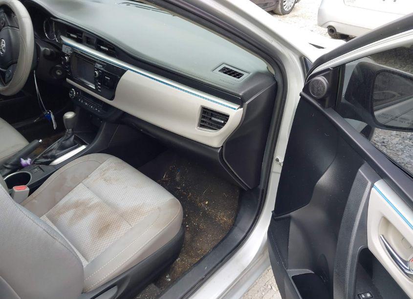 Photo 5 of 2016 Toyota Corolla LE (VIN 2T1BURHEXGC551084)