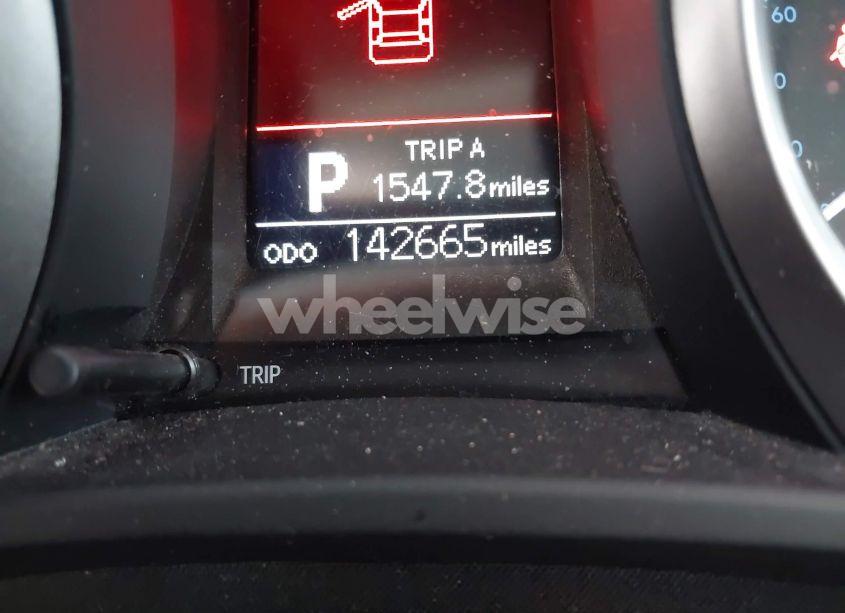 Photo 14 of 2016 Toyota Corolla S W/SPECIAL EDITION PKG (VIN 2T1BURHEXGC554969)